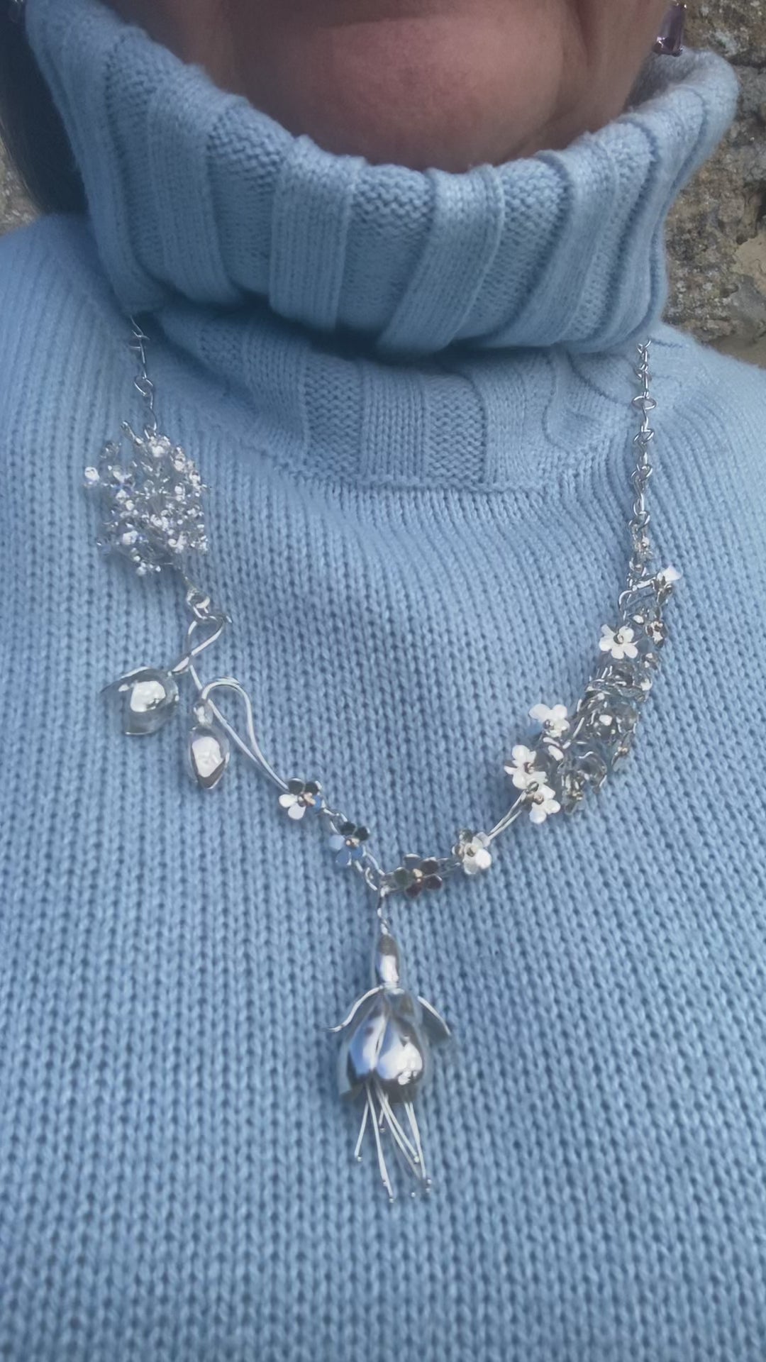 Snowflake on sale statement necklace